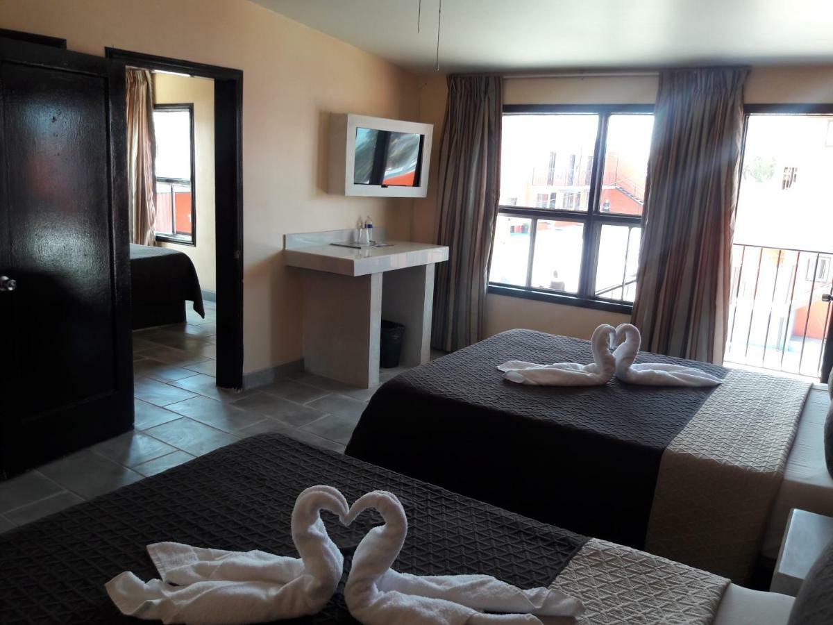 Motel Agora Ensenada Eksteriør bilde