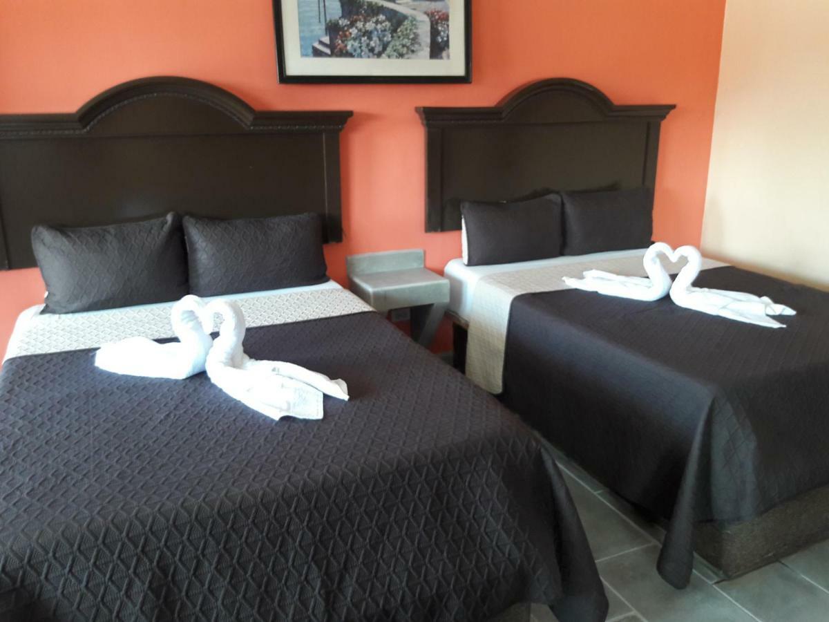 Motel Agora Ensenada Eksteriør bilde